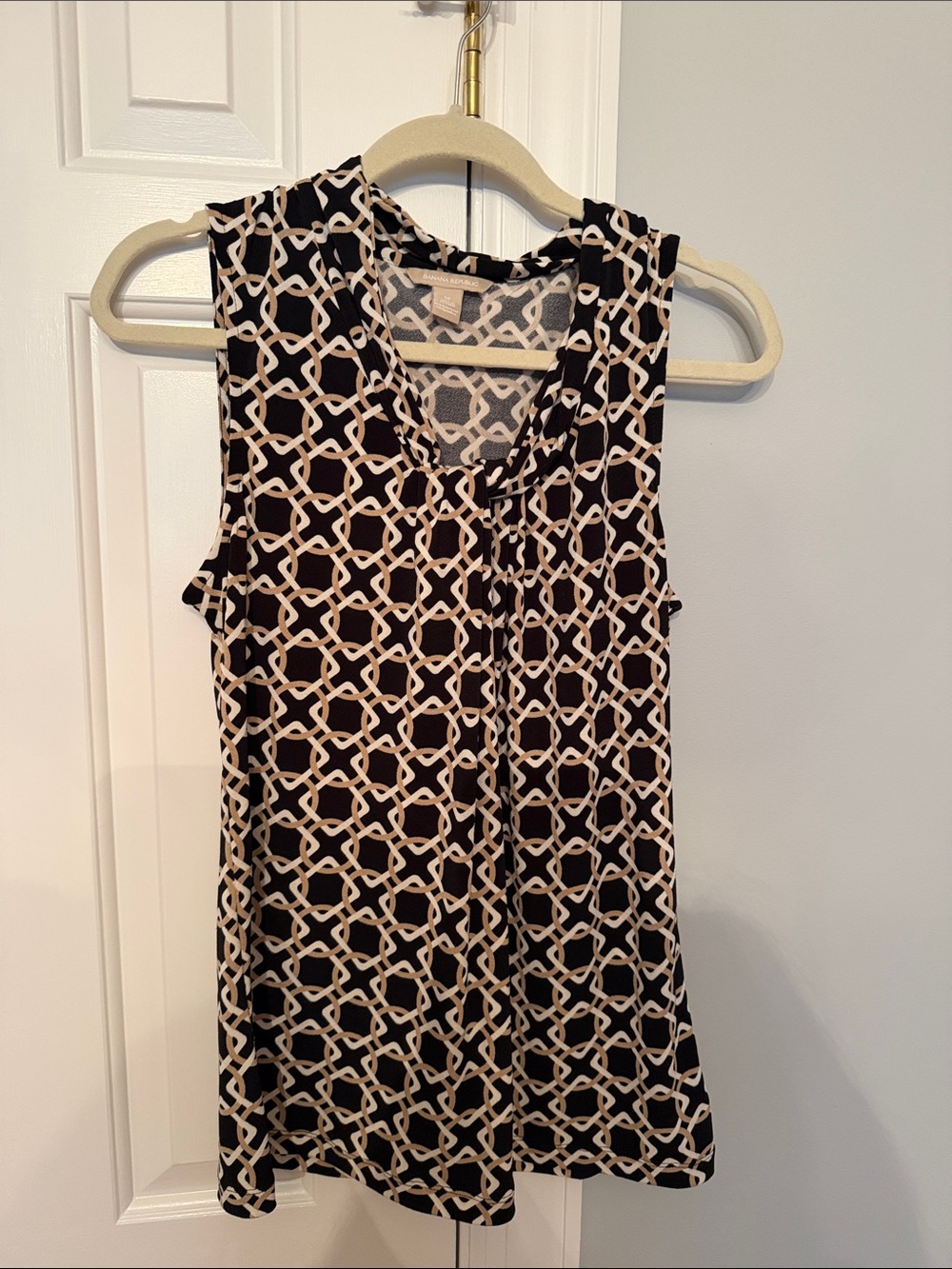 Banana Republic Black & Cream Chain-Link Sleeveless Top